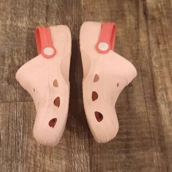 Foam Rubber Clog Water Shoes - Picture 3 of 11